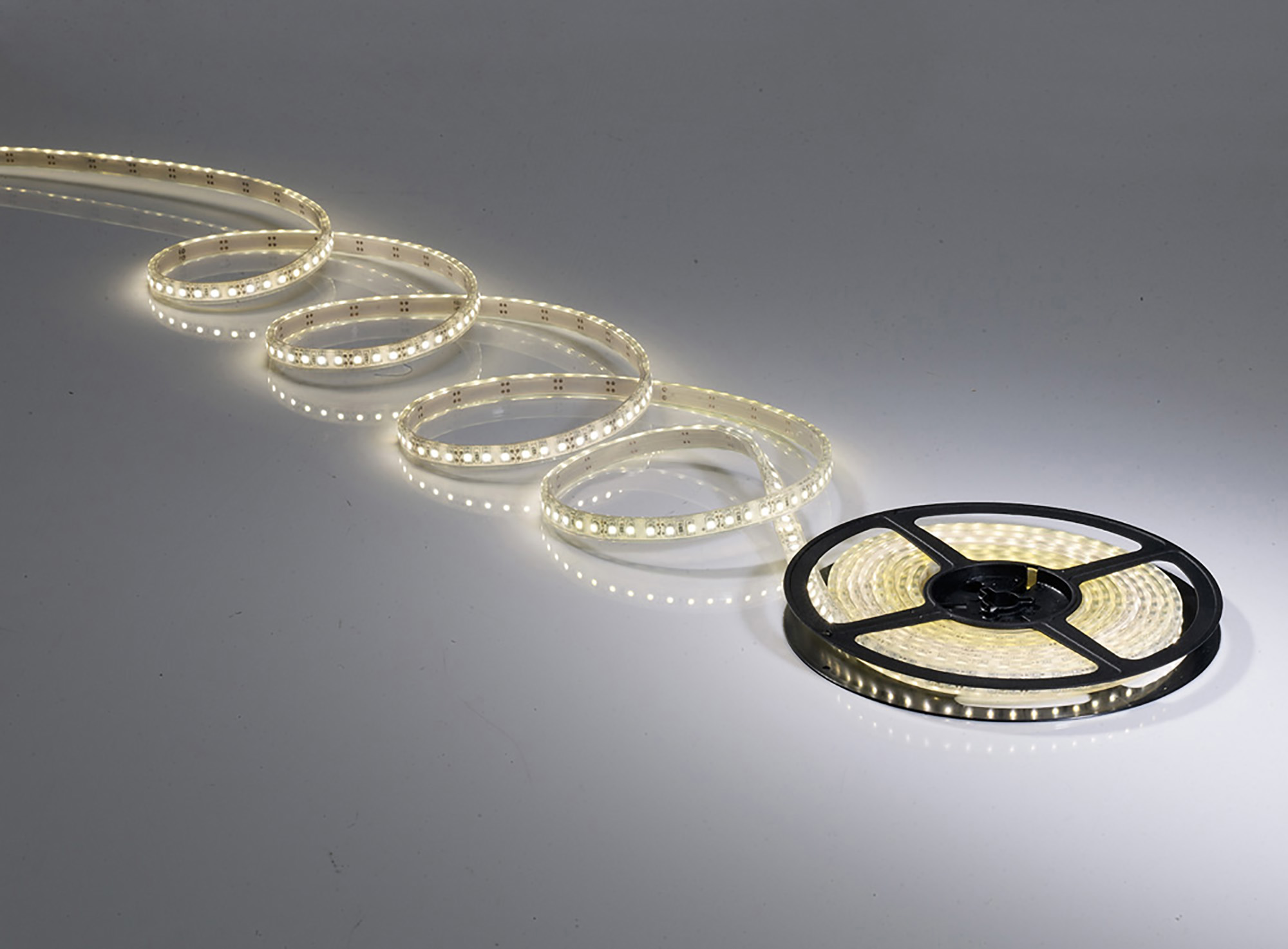 LED Strip 5m 2700K  9.6W/m IP65 80027  Techtouch LED IP65 Strips